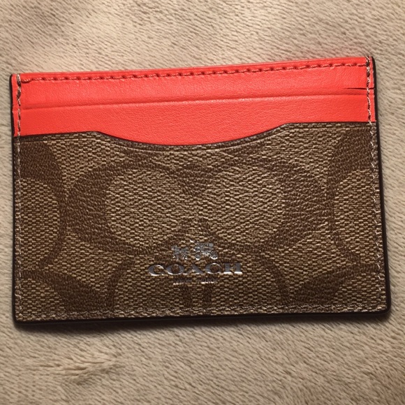 Coach Handbags - 🌹HP🌹 New Coach card case. Double sided